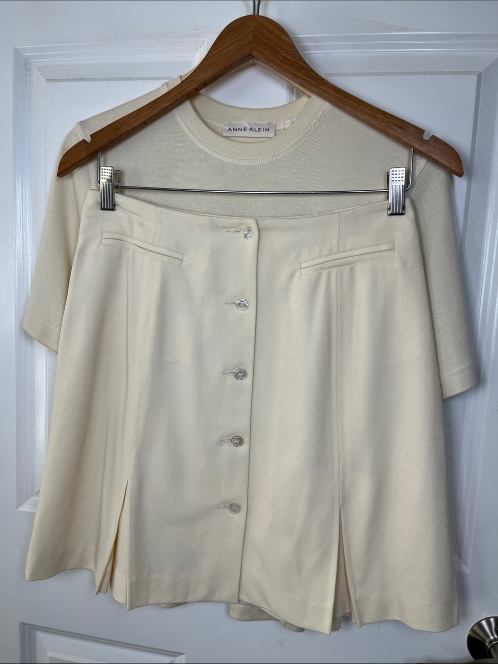Jenne Maag Vintage mod mini Skirt Set, Anne Klein Sz medium cream EUC